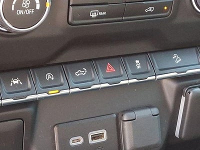 2022 Chevrolet Silverado 1500 Custom Trail Boss