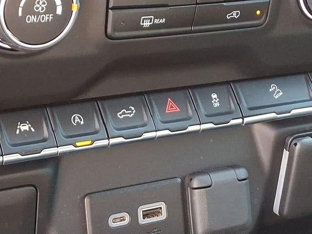 2022 Chevrolet Silverado 1500 Custom Trail Boss