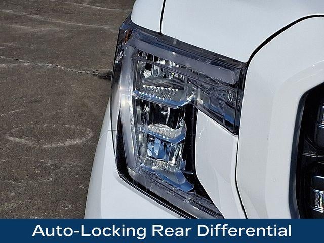 2022 GMC Sierra 1500 Limited AT4