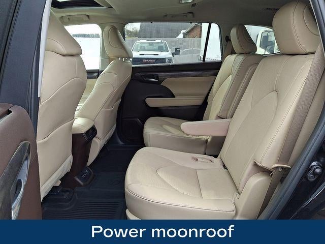 2021 Toyota Highlander Hybrid Limited