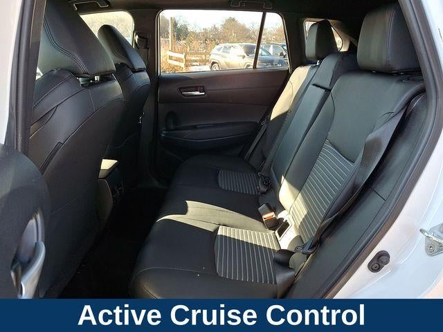 2023 Toyota Corolla Cross Hybrid XSE