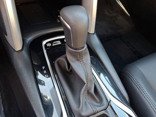 2023 Toyota Corolla Cross Hybrid XSE