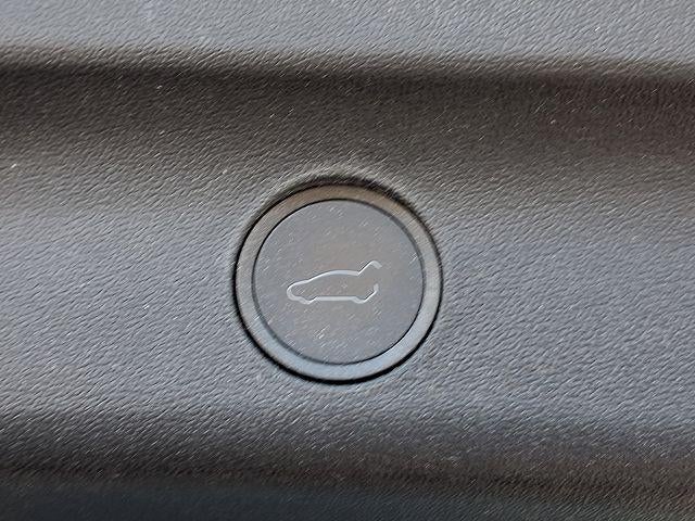 2023 Tesla Model Y Performance Dual Motor All-Wheel Drive