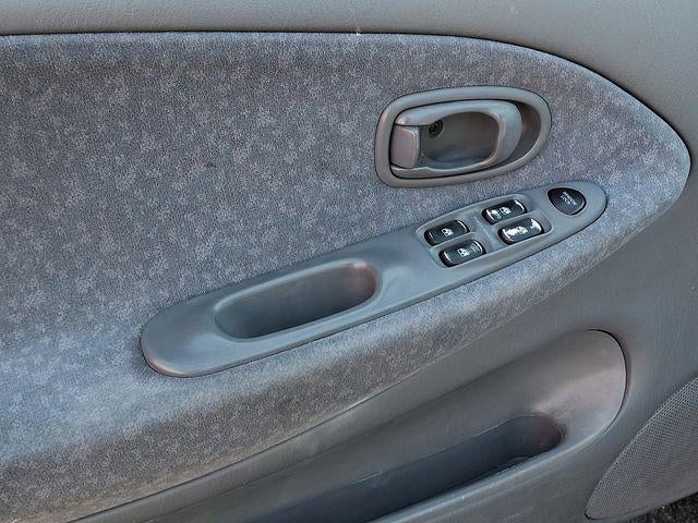 2000 Hyundai Elantra GLS