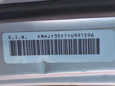 2000 Hyundai Elantra GLS