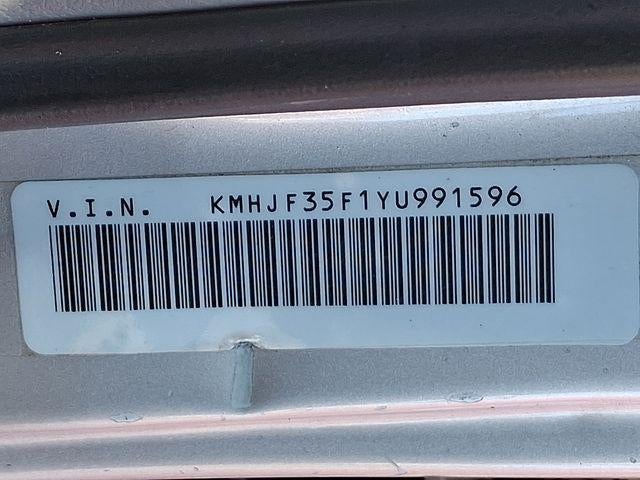 2000 Hyundai Elantra GLS