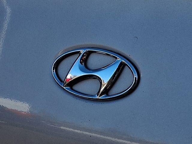 2000 Hyundai Elantra GLS