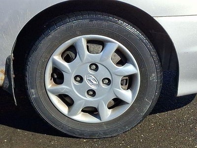 2000 Hyundai Elantra GLS