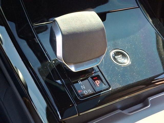 2025 Land Rover Range Rover Sport P360 SE