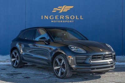 2023 Porsche Macan Base
