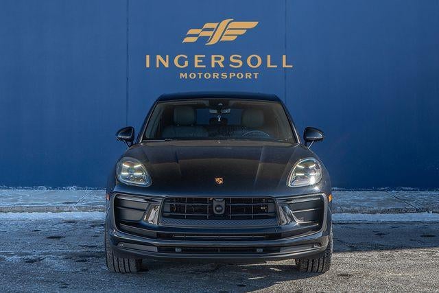 2023 Porsche Macan Base