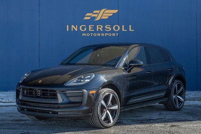 2023 Porsche Macan Base
