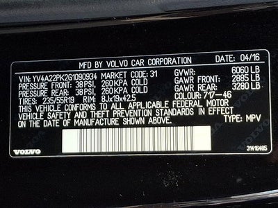 2016 Volvo XC90 T6 Momentum