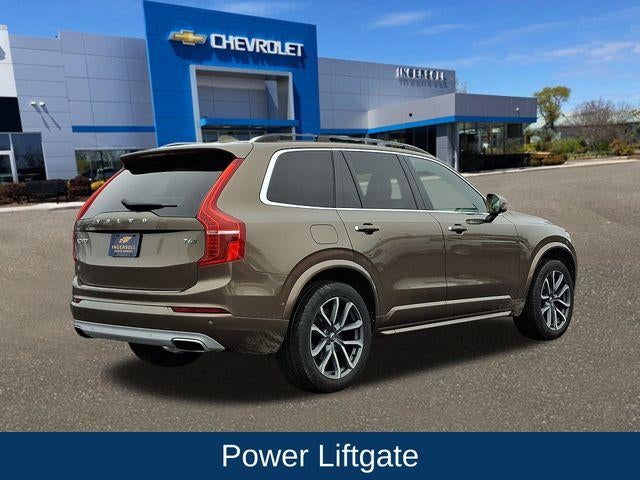 2016 Volvo XC90 T6 Momentum