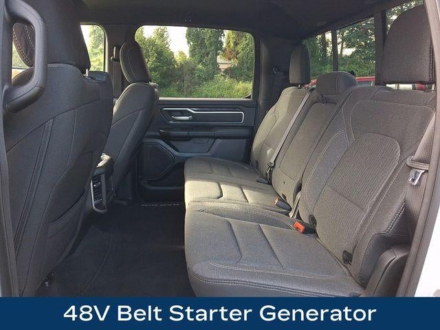 2020 RAM 1500 Big Horn Crew Cab 4x4 5'7" Box
