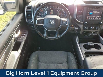 2020 RAM 1500 Big Horn Crew Cab 4x4 5'7" Box