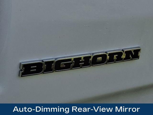 2020 RAM 1500 Big Horn Crew Cab 4x4 5'7" Box