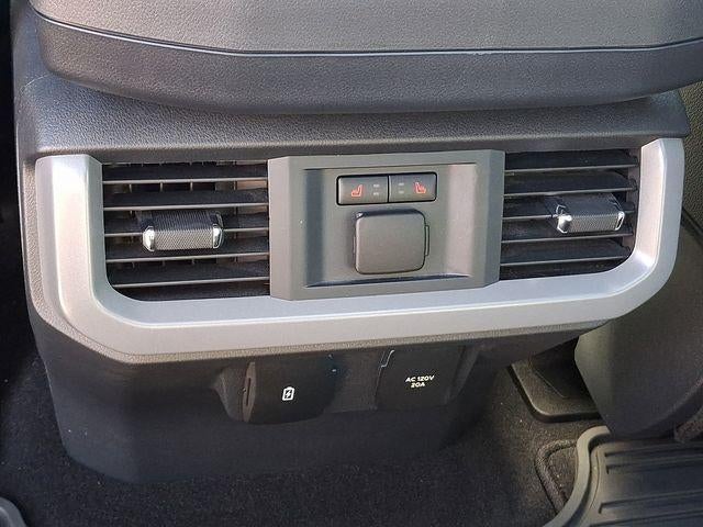 2024 Ford F-150 Lightning LARIAT