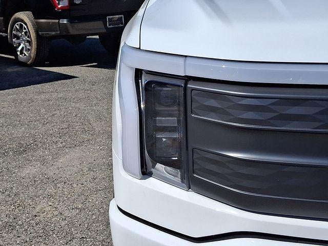 2024 Ford F-150 Lightning LARIAT