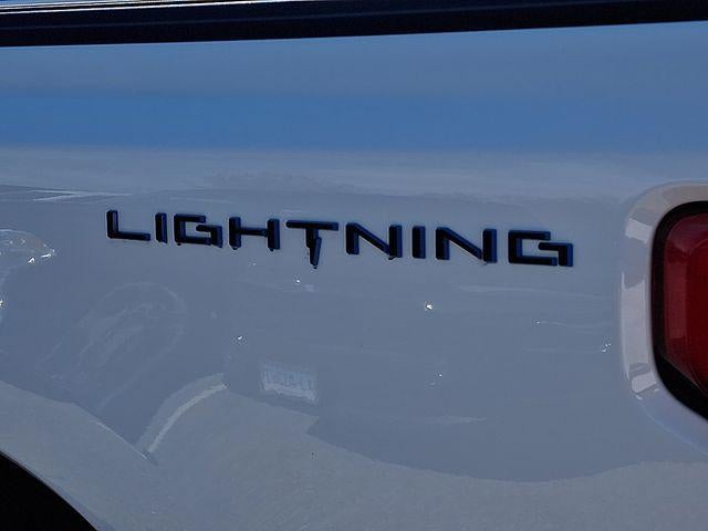 2024 Ford F-150 Lightning LARIAT