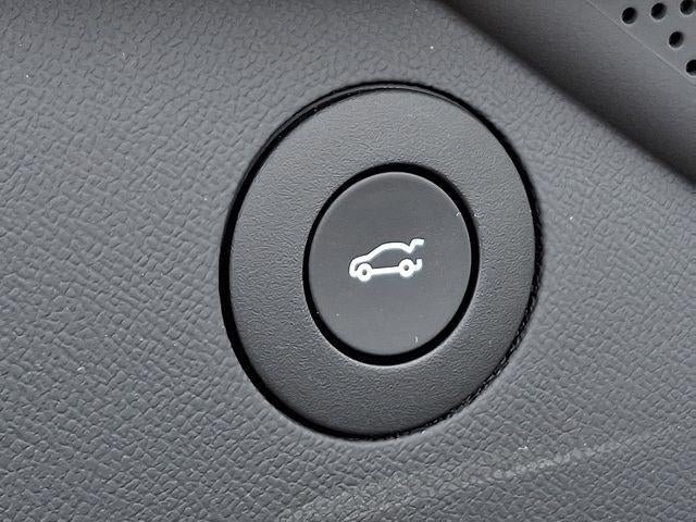 2023 Chevrolet Camaro LT1