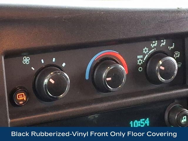 2025 Chevrolet Express Cargo Base