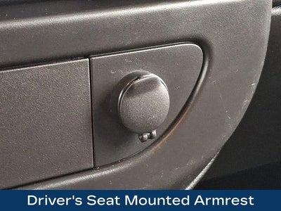 2025 Chevrolet Express Cargo Base