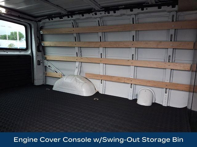 2025 Chevrolet Express Cargo Base