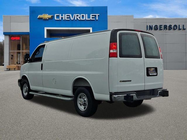 2025 Chevrolet Express Cargo Base