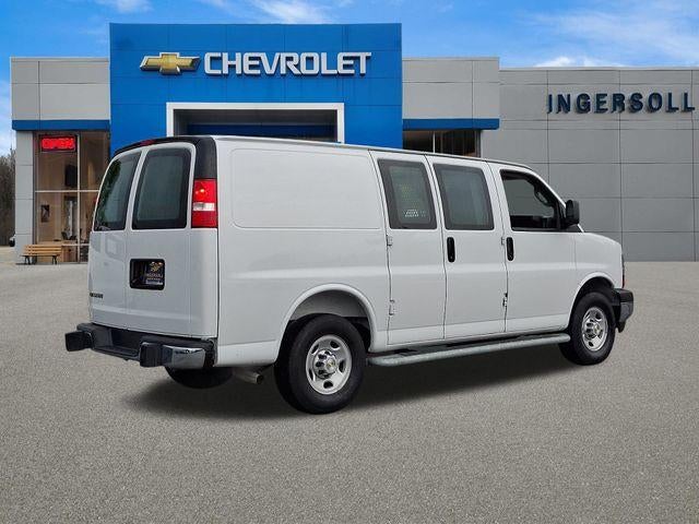 2025 Chevrolet Express Cargo Base