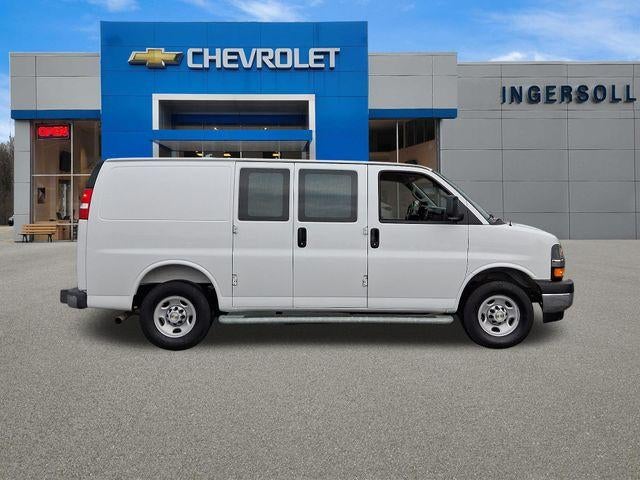 2025 Chevrolet Express Cargo Base