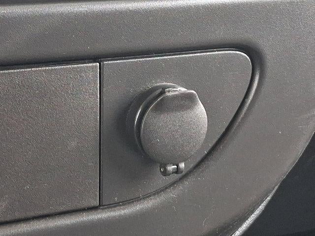 2025 Chevrolet Express Cargo Base