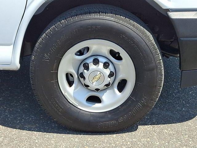 2026 Chevrolet Express Cargo Base