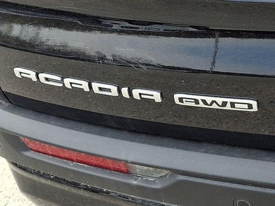 2025 GMC Acadia AT4