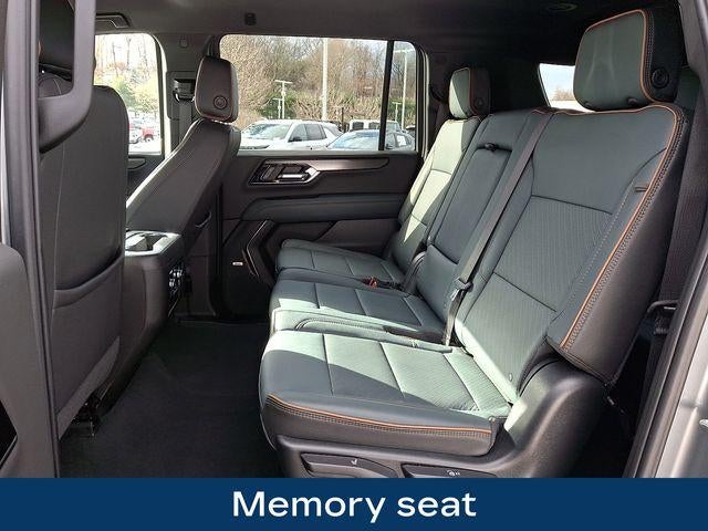 2025 GMC Yukon XL AT4
