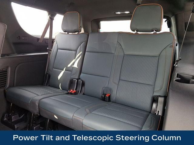 2025 GMC Yukon XL AT4