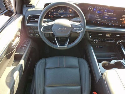 2025 Chevrolet Suburban RST