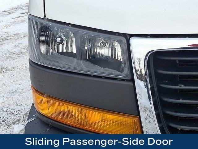 2021 GMC Savana Cargo 2500 Base