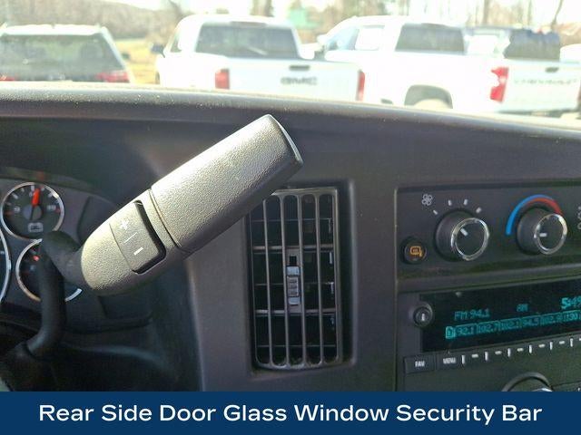 2024 GMC Savana Cargo 2500 Base