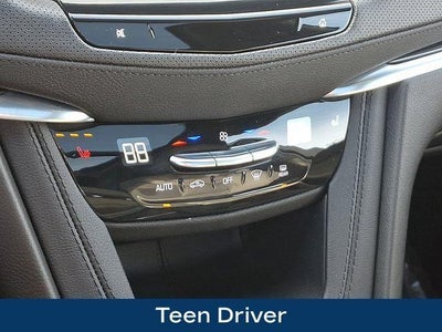 2025 Cadillac XT5 AWD Premium Luxury