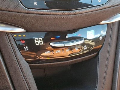 2023 Cadillac XT5 Sport