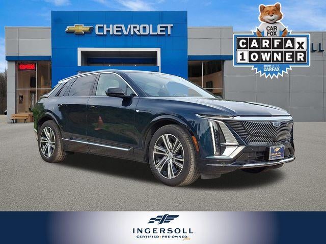 2024 Cadillac LYRIQ Luxury 1