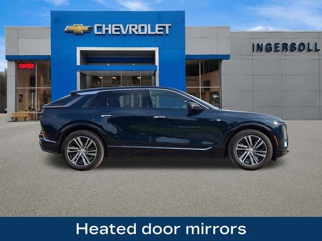 2024 Cadillac LYRIQ Luxury 1