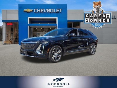 2024 Cadillac LYRIQ Luxury 2