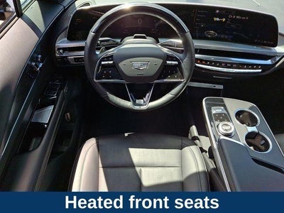 2024 Cadillac LYRIQ Luxury 2