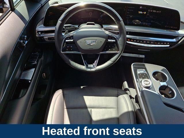 2024 Cadillac LYRIQ Luxury 2