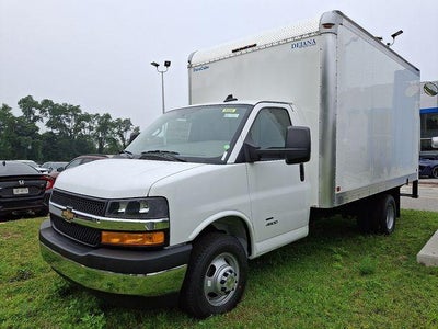 2025 Chevrolet Express Cutaway 4500 Base