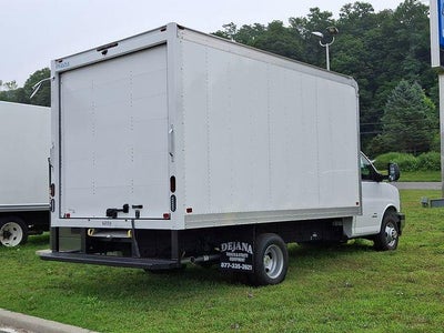 2025 Chevrolet Express Cutaway 4500 Base
