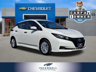 2025 Nissan LEAF S