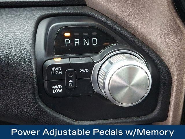 2019 RAM 2500 Laramie Crew Cab 4x4 6'4" Box